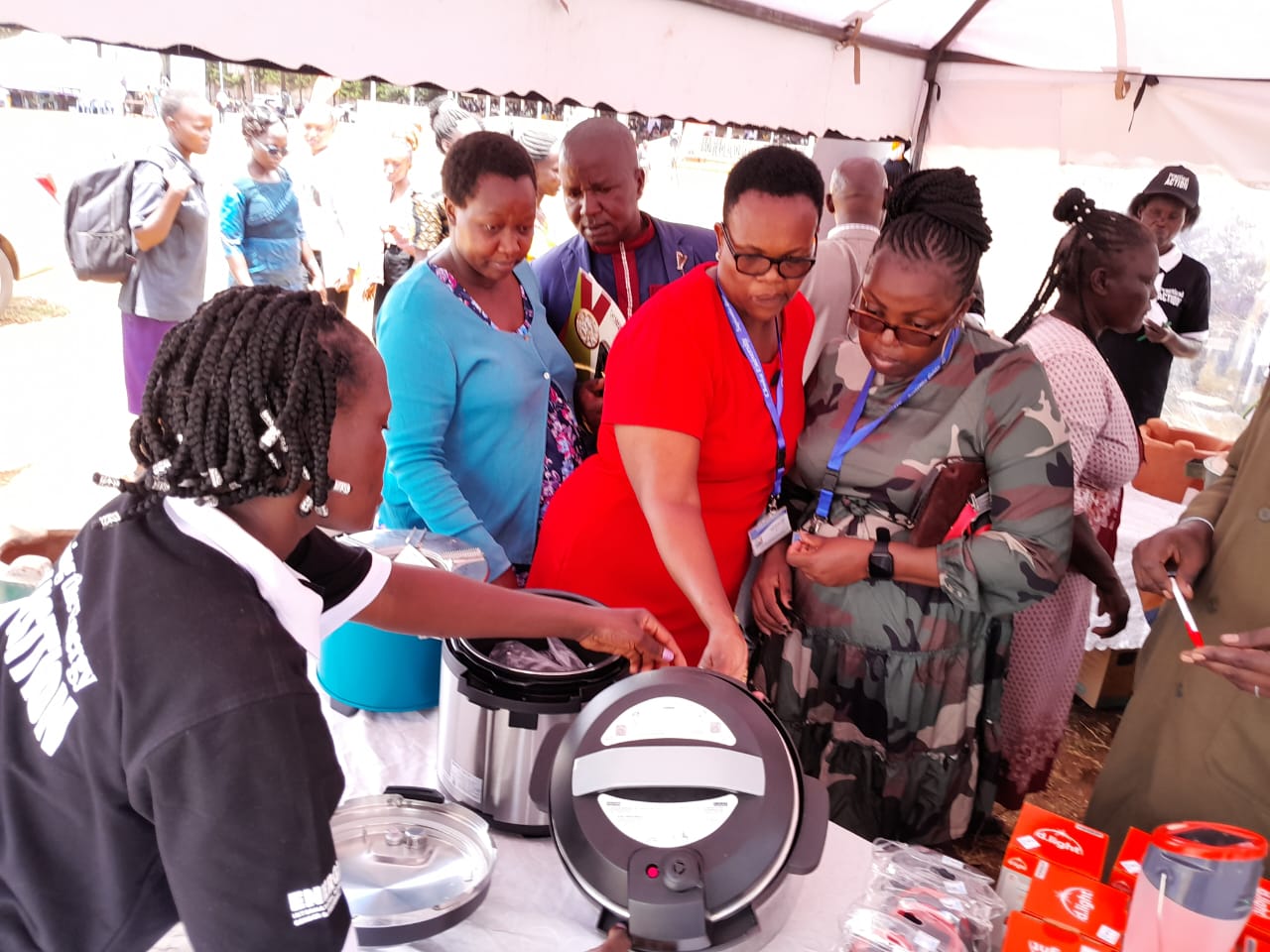 482268845_957374976541208_4500594780956263278_n